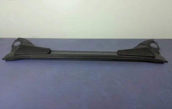 Ford Focus ST Wiper trim