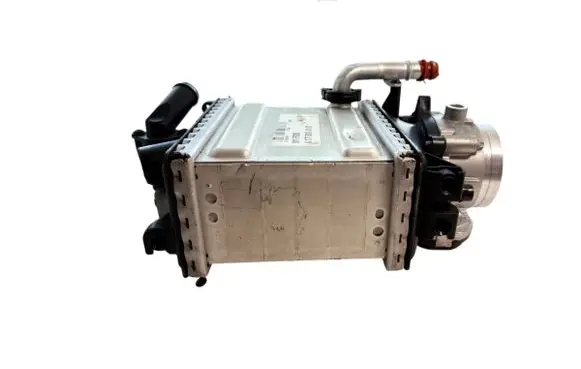 Mercedes-Benz S W222 Intercooler radiator A1770900714 A1770900514 A1770901114