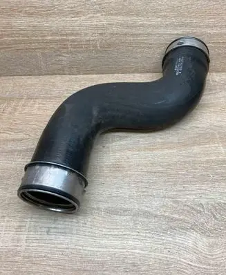 Mercedes-Benz E W211 Intercooler hose/pipe A2115282882