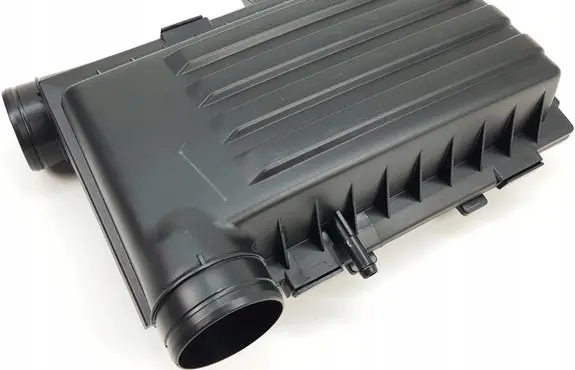 Volkswagen Golf VII Air filter box 04E129611AK