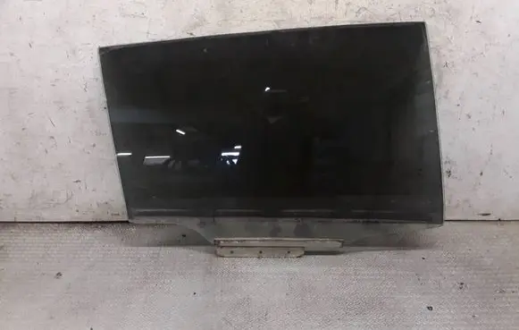 Toyota Verso Rear door window glass