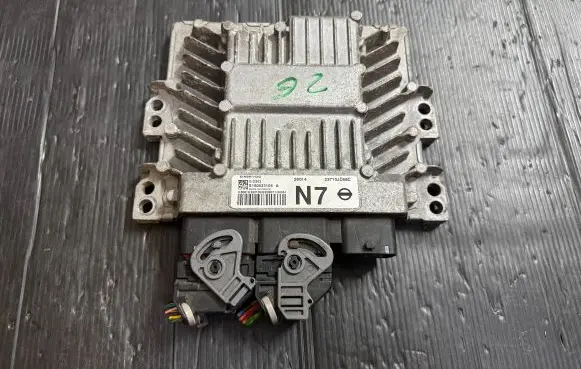 Nissan Qashqai Engine control unit/module 23710JD58C S180033106A