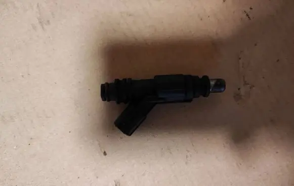 Toyota Corolla E120 E130 Fuel injector 0280156019