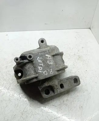 Audi A3 S3 8P Engine mount bracket 1k0199262at