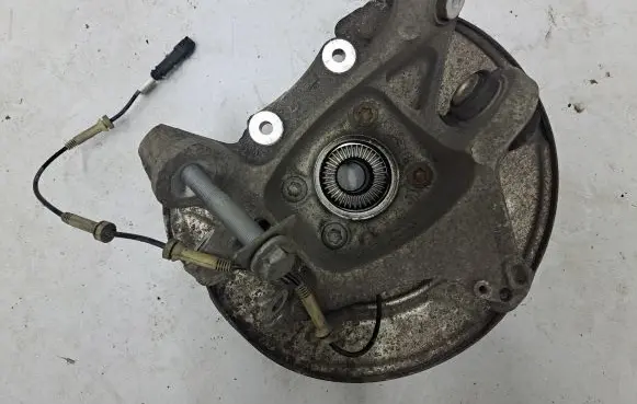 BMW 6 G32 Gran Turismo Rear wheel hub 6867267 6864571