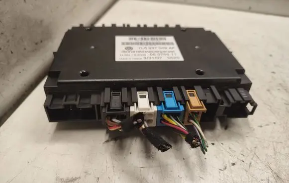 Volkswagen Touareg I Comfort/convenience module 7L6937049A