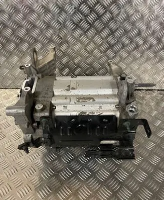 Peugeot 208 II Electric car motor 9827428380 L9040074 A2C75863101