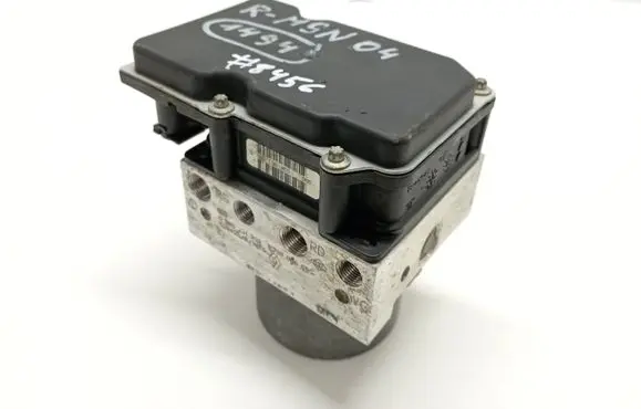 Renault Megane II ABS Pump 0265231300 8200038695 0304252146