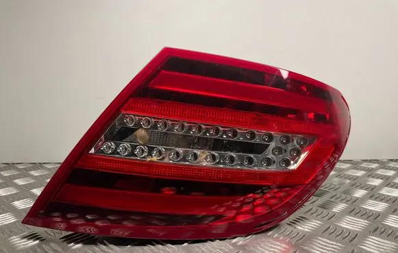 Mercedes-Benz C W204 Rear/tail lights 2048205864