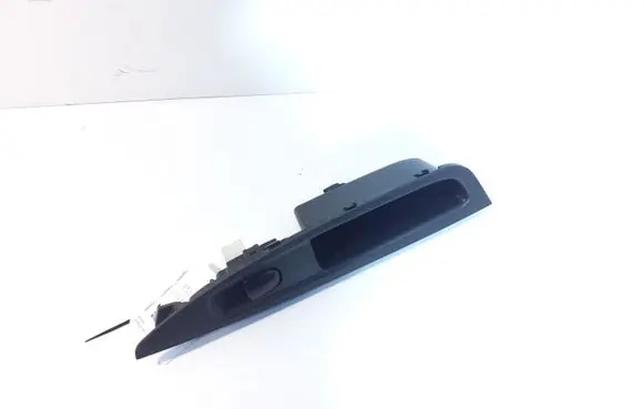 Nissan Qashqai Electric window control switch 829614EA0AX