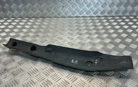 Audi A5 Fender end trim 8W6821112
