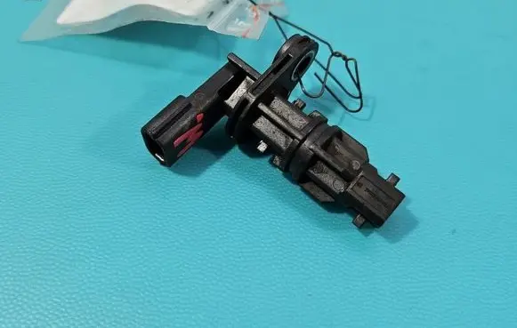 Renault Express Crankshaft position sensor 237313661R IMPRK1560443