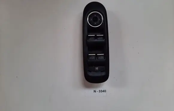 Ford Mondeo MK IV Electric window control switch 7S7T14A132AB