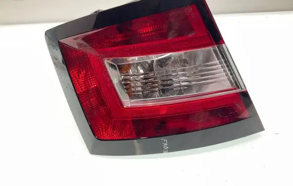 Skoda Fabia Mk3 (NJ) Rear/tail lights 6V6945095 62421901
