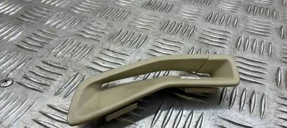 Volvo XC60 Seat belt trim 01287355