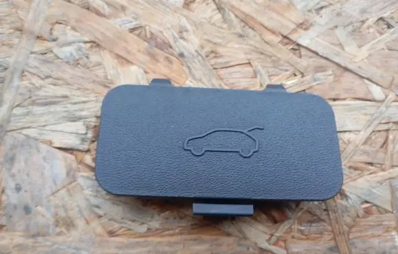 Hyundai i30 Other interior part 817542R000