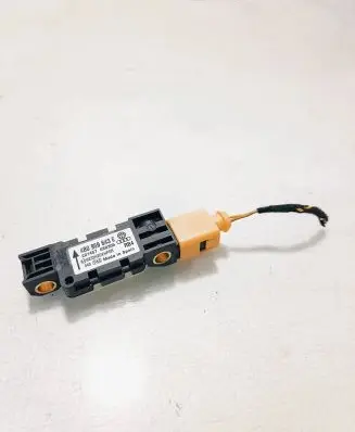 Audi A3 S3 8P Airbag deployment crash/impact sensor 4B0959643E 0232H2CLHPDD