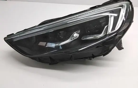 Opel Insignia B Headlight/headlamp 39165283