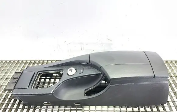 BMW 5 E60 E61 Center console 7034086