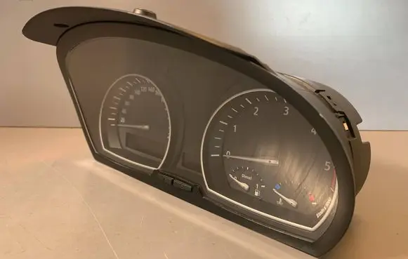 BMW X3 E83 Speedometer (instrument cluster) 3451587 345158703 102463422