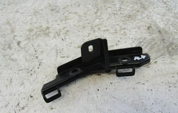 BMW X1 U11 Fender mounting bracket 9883592