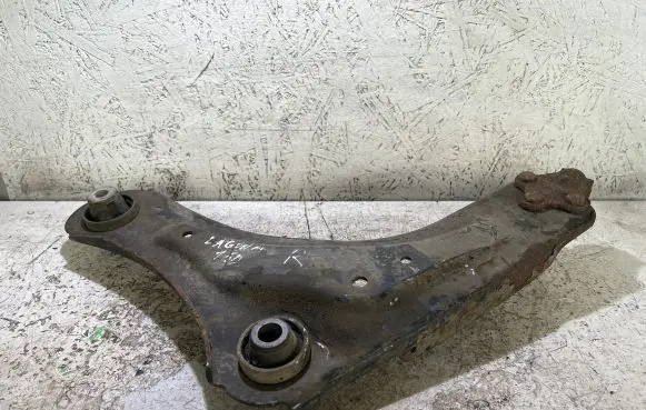 Renault Laguna III Front lower control arm/wishbone