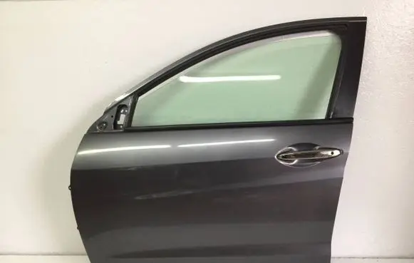 Honda HR-V Front door