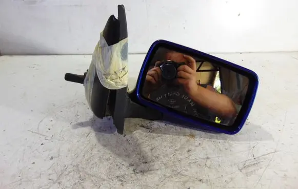 Ford Escort Front door electric wing mirror