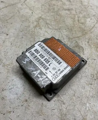 Audi A4 S4 B5 8D Airbag control unit/module 8D0959655L 0285001305