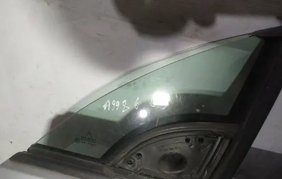 Citroen C3 Pluriel Front door vent window glass four-door AS2