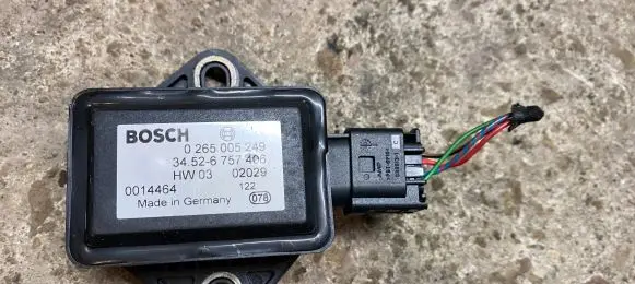 BMW 7 E65 E66 ESP acceleration yaw rate sensor 0265005249