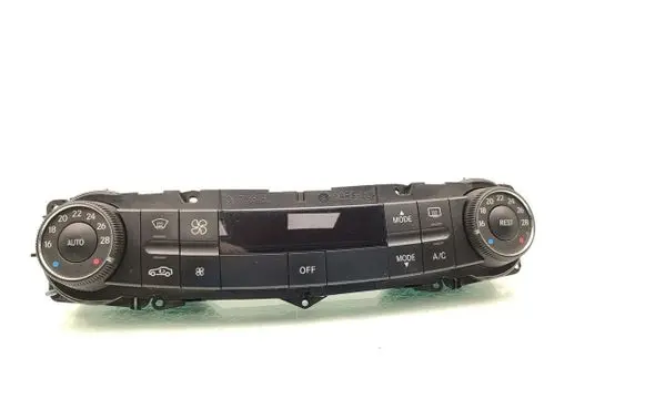 Mercedes-Benz CLS C219 Climate control unit 2198300985 00052806