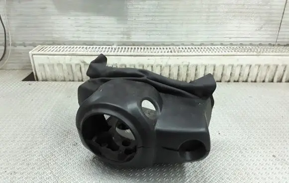 Steering wheel column trim