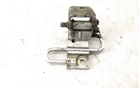 Volkswagen Golf IV Rear door lower hinge 1J4833411