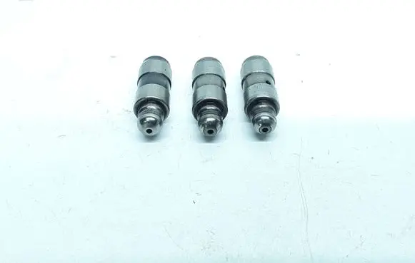 Volvo XC70 Valve rocker arm 