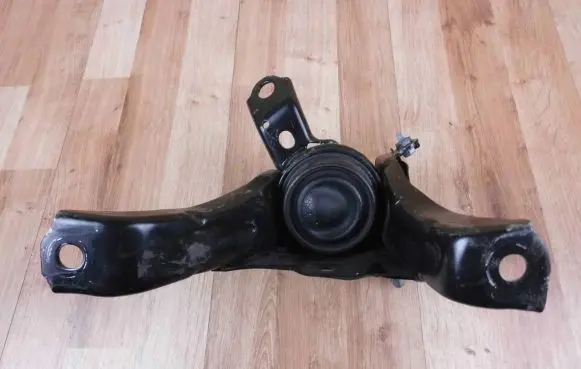 Toyota Corolla E210 E21 Engine mount bracket 123050T332