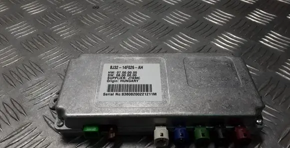 Land Rover Evoque I Camera control unit module BJ3214F026AH
