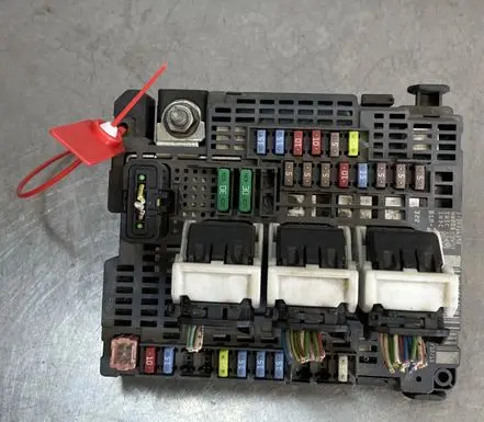 Peugeot 508 RXH Fuse box set DOCITROENPEUGEOT
