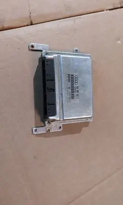 Audi A8 S8 D2 4D Engine control unit/module 0281001772 4D0907401E