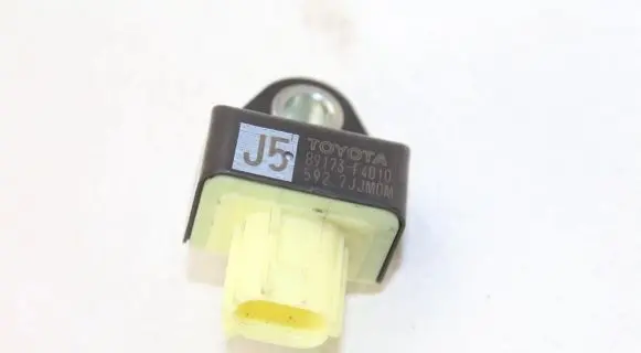 Toyota C-HR I Airbag deployment crash/impact sensor 89173F4010