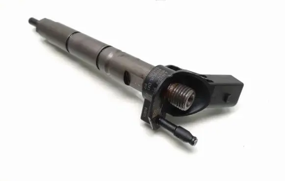 Mercedes-Benz E W211 Fuel injector A6420700487 050611 0445115017