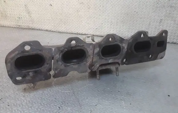 Ford Mondeo MK IV Exhaust manifold 9671093680