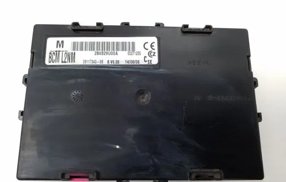Nissan Note (E11) Comfort/convenience module 284B29U00A