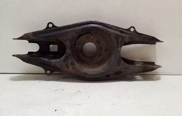Mercedes-Benz CLS C218 X218 Rear upper control arm/wishbone A2043520888