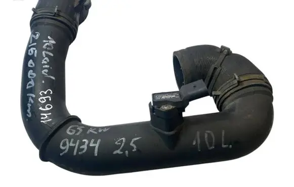 Volkswagen Transporter - Caravelle T4 Intercooler hose/pipe 7D0145958G