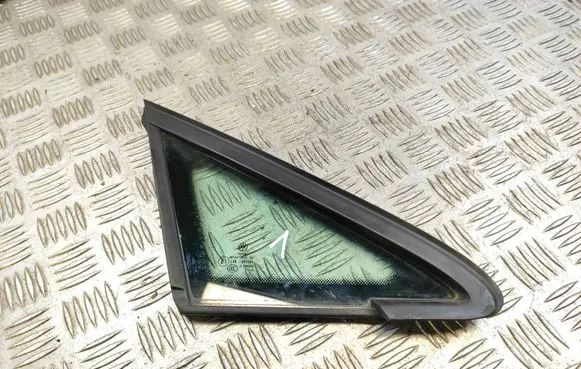 Volkswagen Golf VII Front door vent window glass four-door 43R001564 E000001