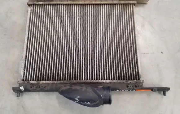 Volvo S40, V40 Intercooler radiator ETP8928
