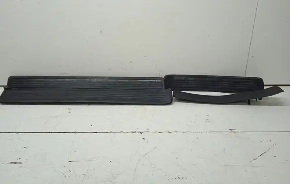Honda CR-V sill trim set (inner) 84252SWAA 84202SWAA 84262SWAA