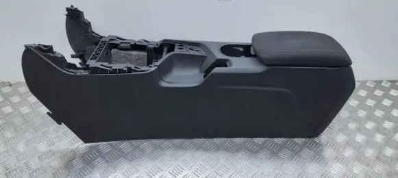 Peugeot 308 Center console 96775880 96775883