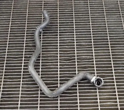 BMW 4 F32 F33 Engine coolant pipe/hose 9208183